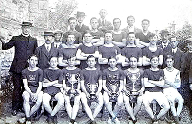 Club Members in 1909 Club Members in 1909